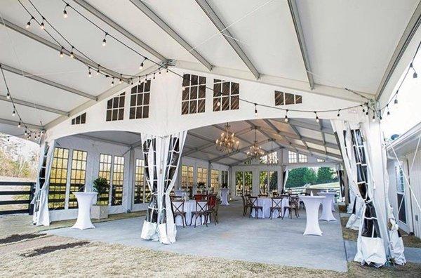 Structure Tent - Elegant event with patio