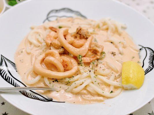 Mentai seafood udon