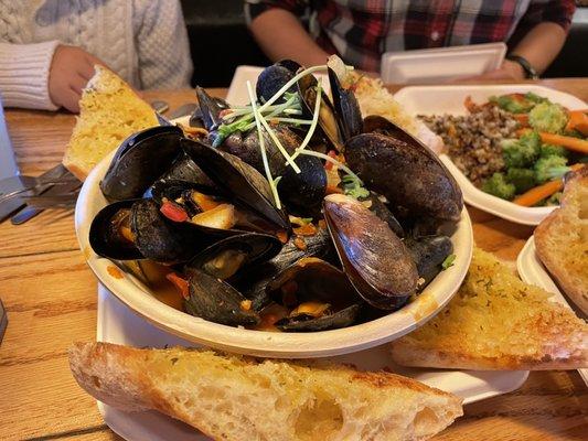 Mussel and fish stew