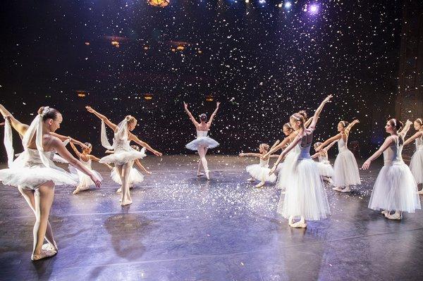 Performance of "Snow" at Winter White December 2015