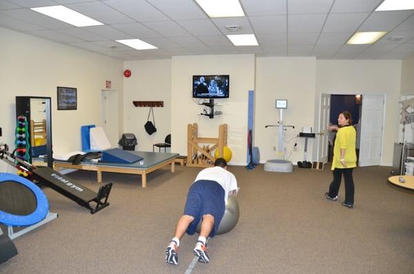 Located in the heart of South Philly, with an experienced friendly staff with the latest technology in Physical Therapy.