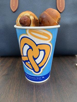 Mini Pretzel Dogs. Why are you so good!?