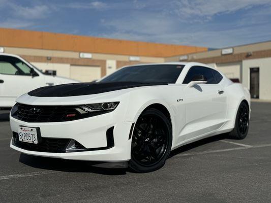 Camaro In For A Tire Change 245/40/20 Toyo Extensa