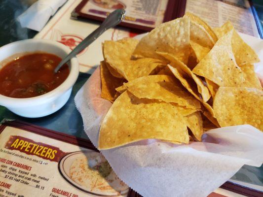 Salsa and chips