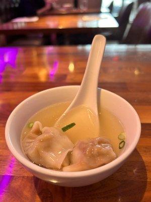 Wonton soup