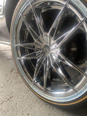 Chrome 18s wrapped in vogues