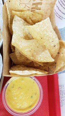 Chips & Queso