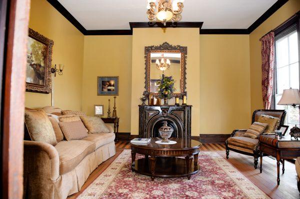 Formal sitting room