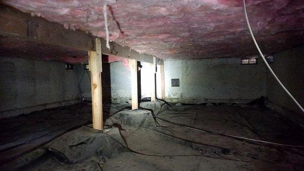 Good-looking crawl space