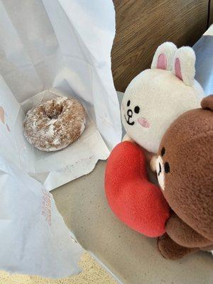 We got the last Powdered Sugar Donut!