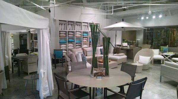 Jardin DeVille showroom, Miromar Design Center, Estero Florida