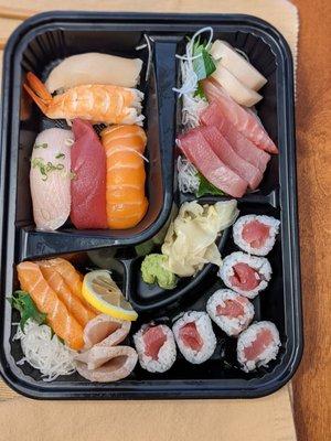 Sushi & Sashimi Combo - my husband loved this combo! And look how pretty!