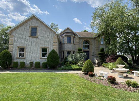 We recently performed window cleaning on a house in Old Bridge, New Jersey.