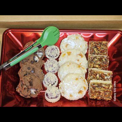 Holiday Treat Boxes- Open to Pre-Order from 12/10/23 until 12/17/23-Learn More at: www.tasteyourdreams.com