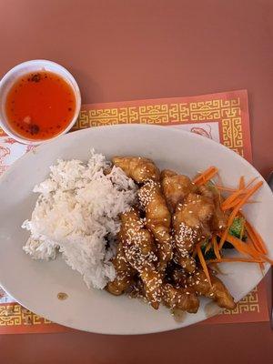 Sesame chicken with steamed rice