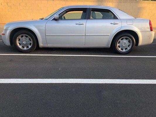 2005 Chrysler 300 Limited Edition $3000