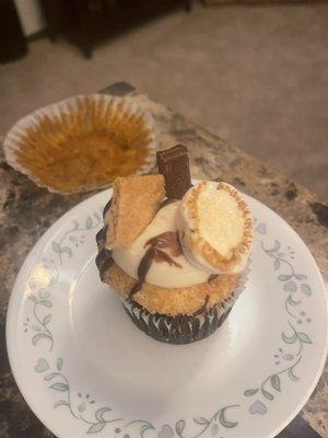 Smore cupcake