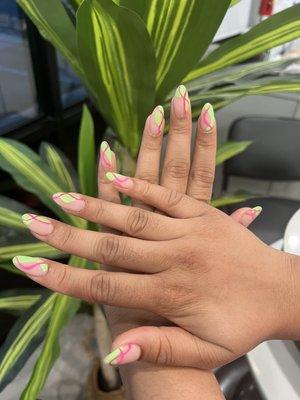 Beach / summer nails.