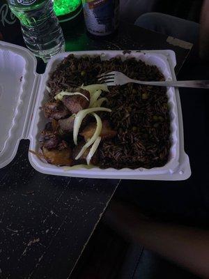 Medium Griot with Black rice. ($14)