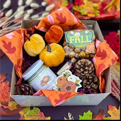 We put together a fun gift box to celebrate the Fall season, with our favorite fall gifts! Find it in-stores and online through mid-November