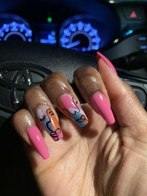 Nails w/ Nikki