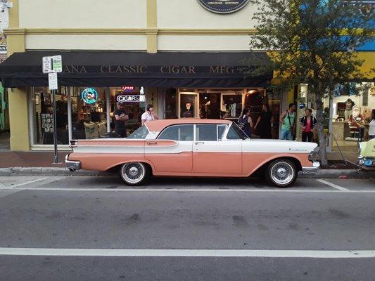 The Little Havana Tour  
https://miamiwelcomecenter.com/