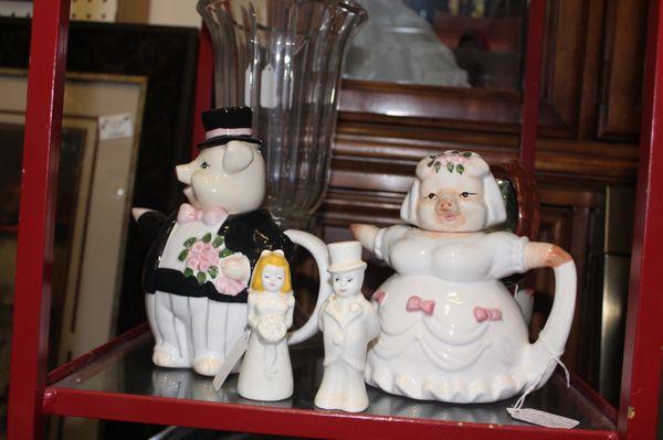 Husband and Wife Pig Teapots