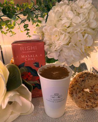 Dublin Spiced Chai paired with our Everything Bagel