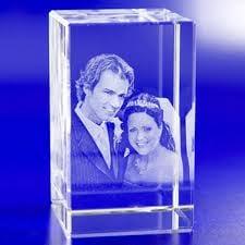 3D Laser Crystal Imaging on premises
You choose the crystal and we take a 3D picture to engrave it, beautiful gift