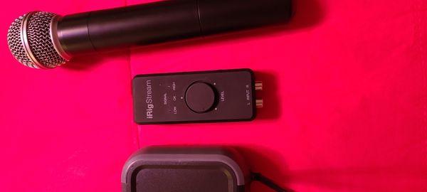 In order to do a live feed I prepared my irig. It improves sound quality.