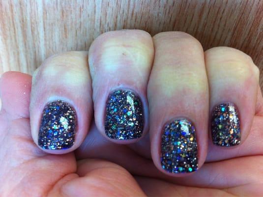 Awesome holiday manicure from Rose at The Polished Nail!