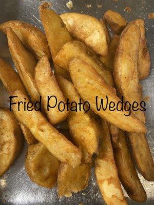 Fried potato wedges