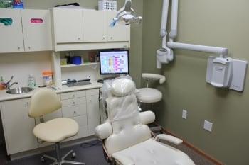 Just one of our many comfortable dental operatories.