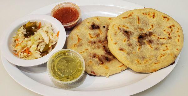 PUPUSAS FRIJOL Y QUESO