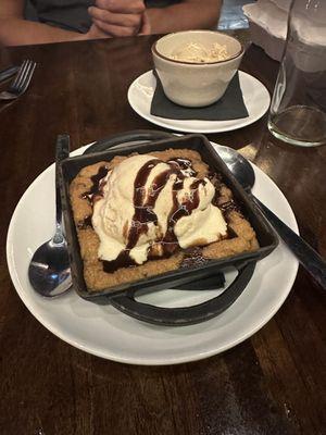 Cookie skillet (special)