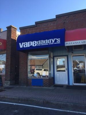 VAPE Daddy's of Braintree -- 954 Washington Street, Braintree            Storefront