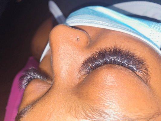 Mega Volume Lash Extensions