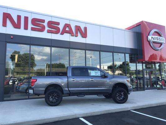 Community Nissan Of Bloomington: Your custom truck center!