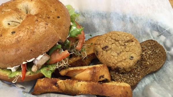 Veggie sandwich basket.