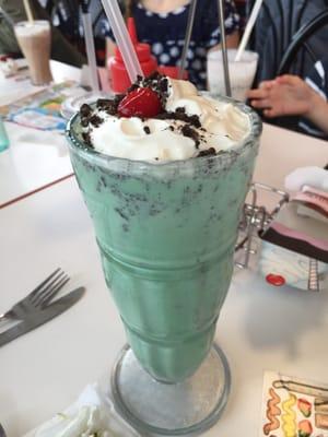 Great mint Oreo cookie shake