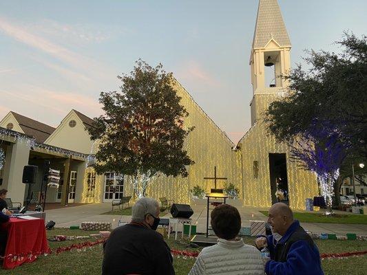 12 days of Christmas Candlelight Processional.