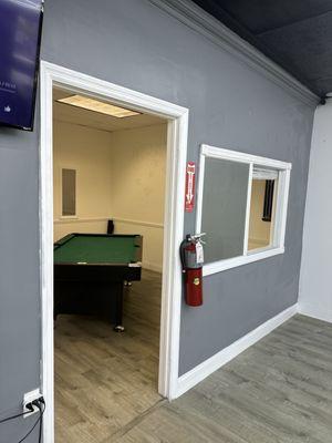 Pool table, Dominican barbershop