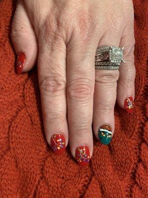 Grinch holiday nails!