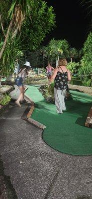 Safari Golf and Games