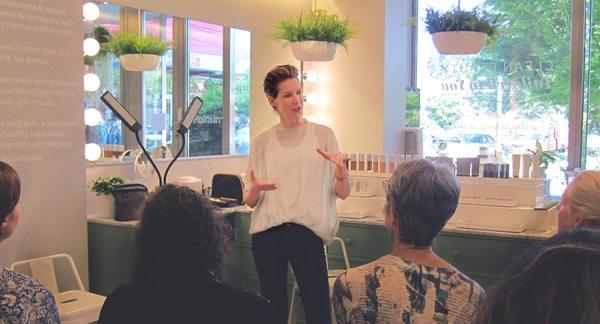 Kristen Arnett leads a Makeup Masterclass: Beauty Refresh for Over 40!