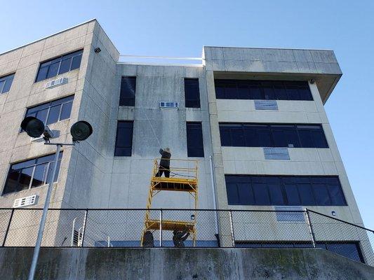 Cleaning the exterior of an stucco (EFIS) coated builing