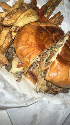 Phat Mushroom & Onion Burger