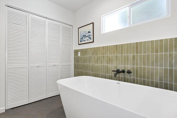 Silverlake - Master bathroom remodel