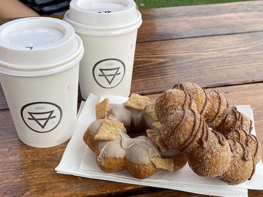 Dochi Japanese donuts made from rice flour - churros and cinnamon life crunch