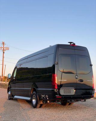 Luxe Sprinter Van LA